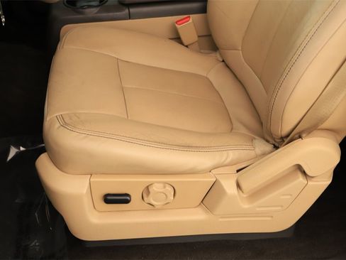 Used 2014 Ford F150 XLT w/ Equipment Group 302A Luxury image 25