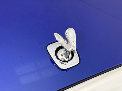 Used 2024 Rolls-Royce Spectre w/ Spectre Launch Package image 34