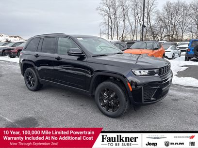 New 2026 Jeep Grand Cherokee Altitude