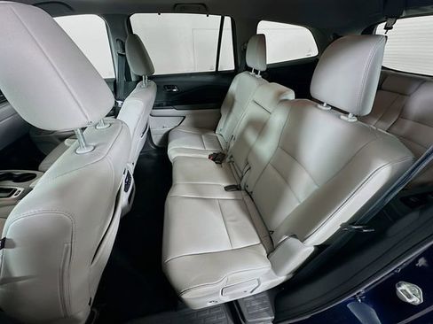 Used 2019 Honda Pilot EX-L image 25
