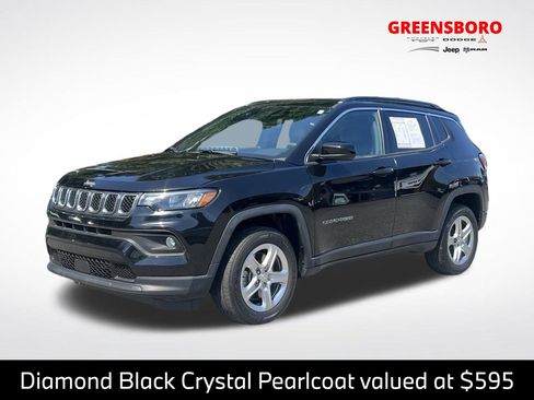 Used 2023 Jeep Compass Latitude AWD/4WD image 1