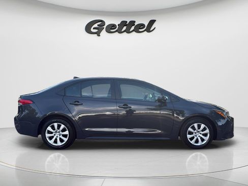 Used 2024 Toyota Corolla LE FWD image 4
