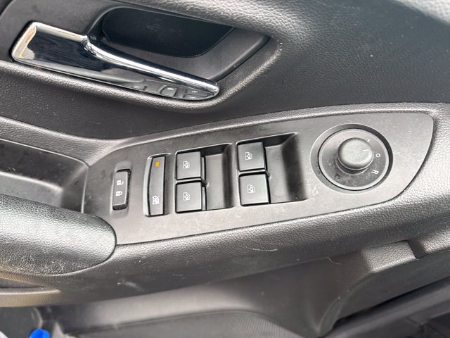 Used 2021 Chevrolet Trax LT w/ Redline Edition AWD/4WD image 14