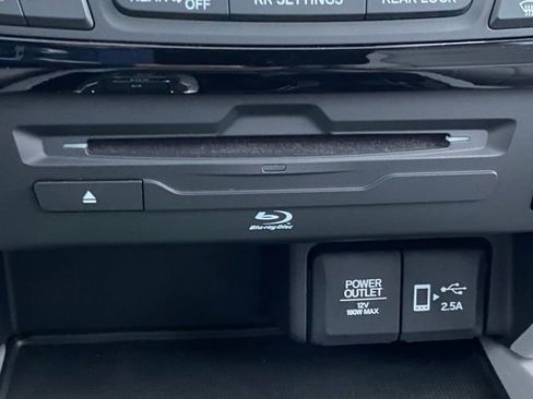 Certified 2020 Honda Pilot Touring image 19