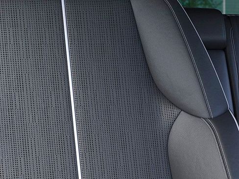 New 2025 Cadillac Optiq Sport 2 image 21