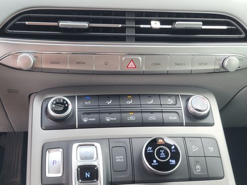 Used 2022 Hyundai Palisade SE AWD/4WD image 18