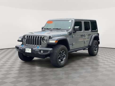 Used 2023 Jeep Wrangler Unlimited Rubicon 4xe w/ Dual Top Group AWD/4WD image 3