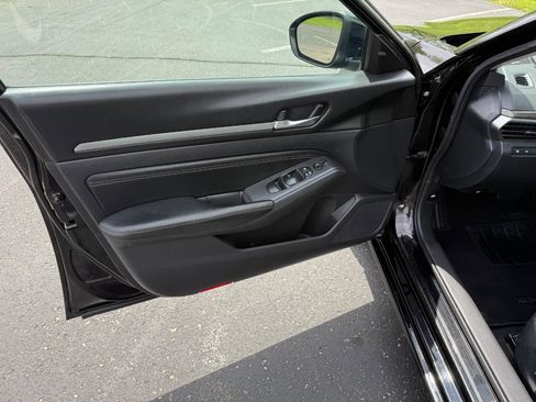 Used 2019 Nissan Altima 2.5 SL image 8