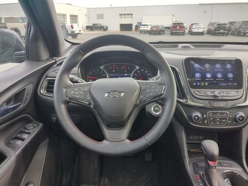 Used 2023 Chevrolet Equinox RS w/ RS Leather Package AWD/4WD image 15