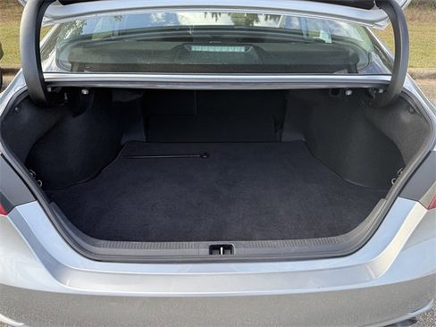 Used 2021 Toyota Camry SE w/ Carpet Mat Package (TMS) image 61