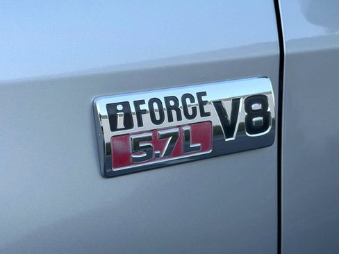 Used 2012 Toyota Tundra 2WD Double Cab w/ Tow Pkg image 24