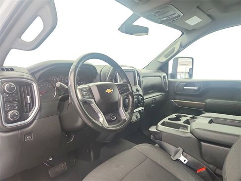 Used 2023 Chevrolet Silverado 2500 LT w/ Convenience Package image 10