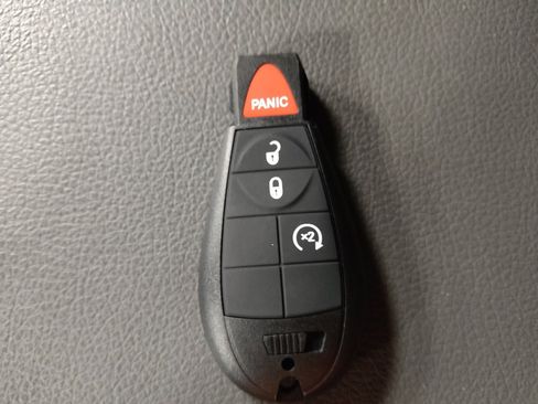Used 2019 RAM 1500 Big Horn AWD/4WD image 32