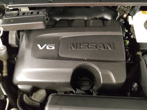 Used 2017 Nissan Pathfinder SL w/ SL Premium Package image 30