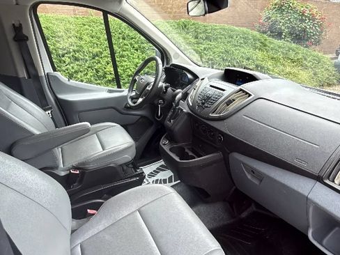 Used 2018 Ford Transit 350 XL RWD image 29