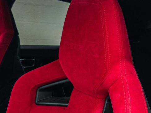 Used 2025 Honda Civic Type R image 12