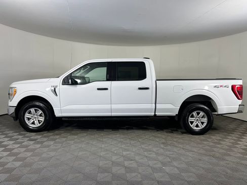 Used 2021 Ford F150 XLT w/ Equipment Group 301A Mid AWD/4WD image 9