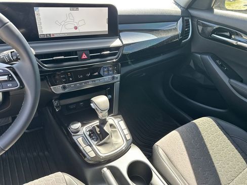 New 2026 Kia Seltos S FWD image 29