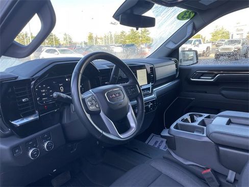 Used 2023 GMC Sierra 1500 Elevation image 12