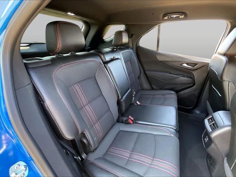 Used 2024 Chevrolet Equinox RS FWD image 18