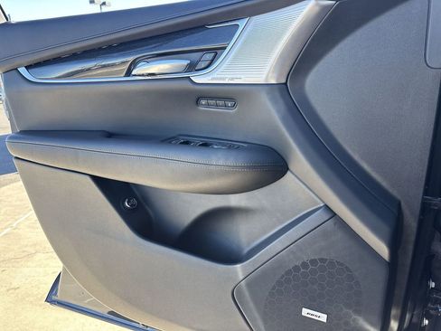 Used 2021 Cadillac XT5 Premium Luxury image 23