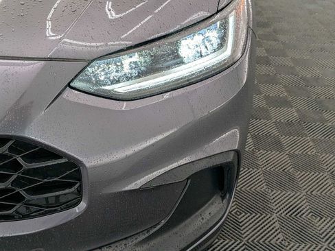 Used 2025 Honda HR-V LX image 10