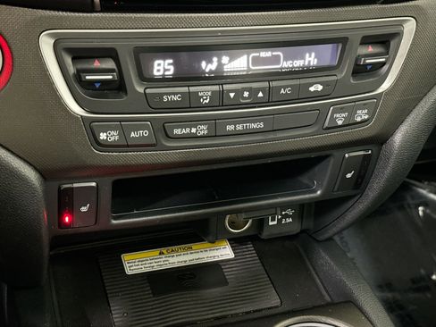 Used 2022 Honda Passport TrailSport image 26