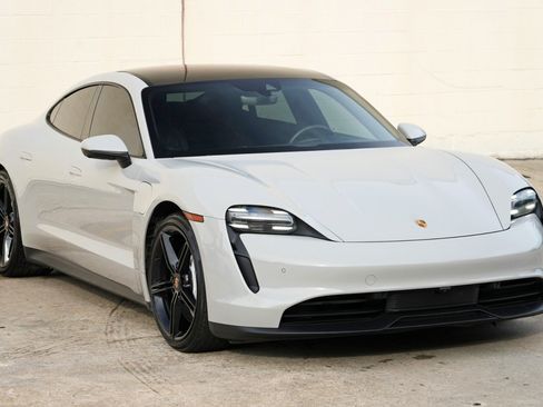 Used 2021 Porsche Taycan RWD image 57