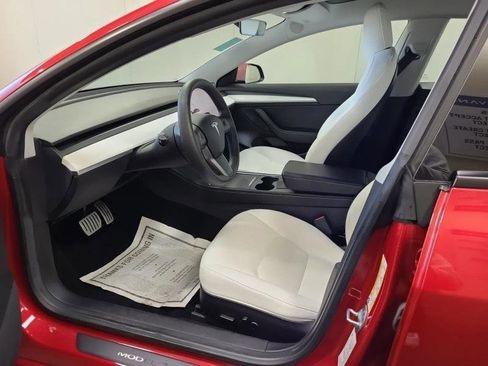 Used 2021 Tesla Model 3 Performance AWD/4WD image 5
