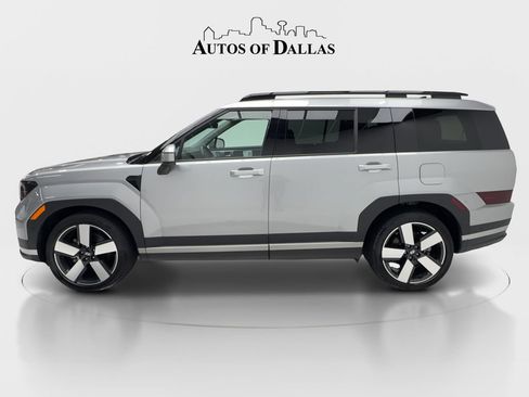 Used 2025 Hyundai Santa Fe Limited FWD image 5