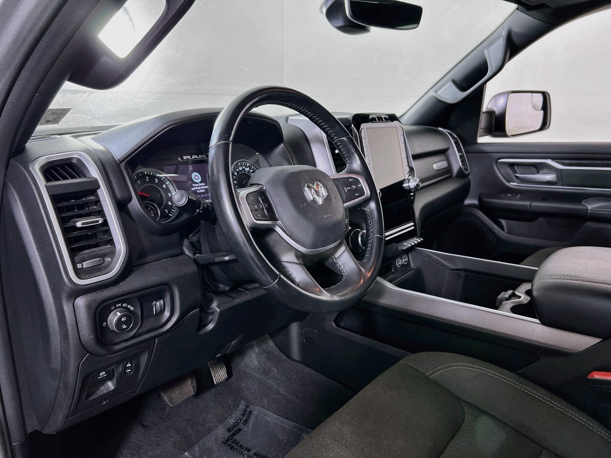 Used 2023 RAM 1500 Big Horn AWD/4WD image 9