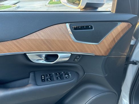 Used 2024 Volvo XC90 B6 Plus w/ Protection Package Premier image 17