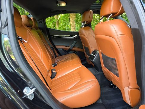 Used 2023 Maserati Ghibli Modena RWD image 18