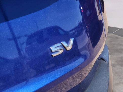 Used 2023 Nissan Rogue SV image 10