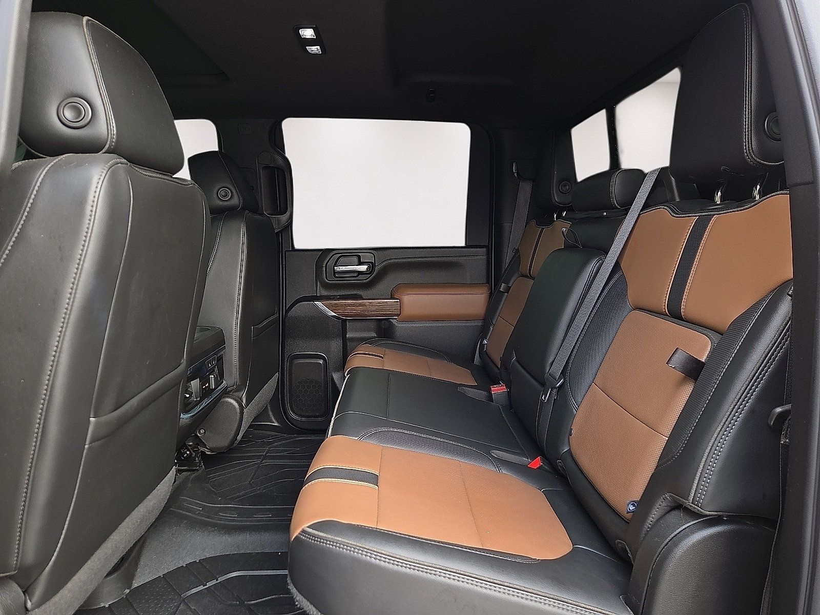 Used 2022 Chevrolet Silverado 3500 High Country w/ Z71 Off-Road Package AWD/4WD image 10