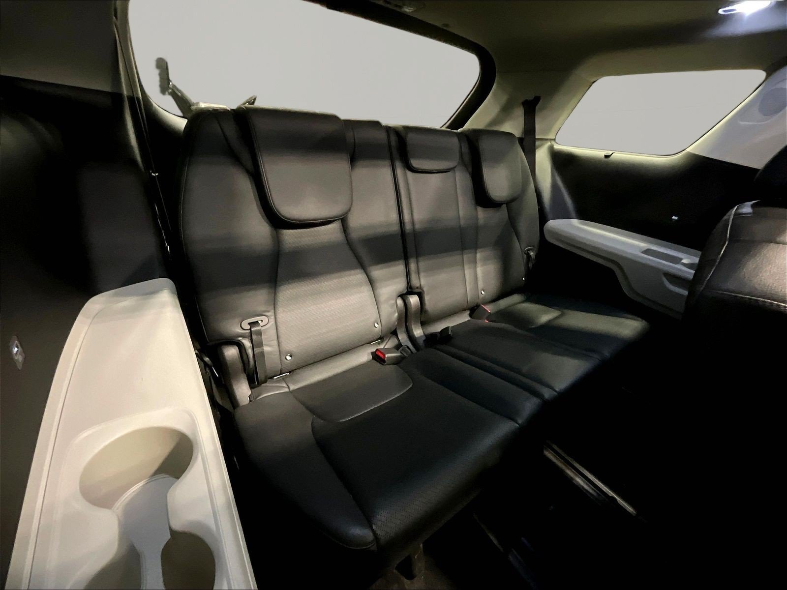 Used 2024 Kia Carnival SX Prestige FWD image 26