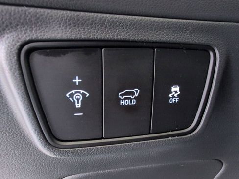 Used 2022 Hyundai Tucson Limited image 14