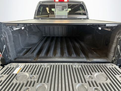 Used 2022 Nissan Frontier PRO-4X AWD/4WD image 24