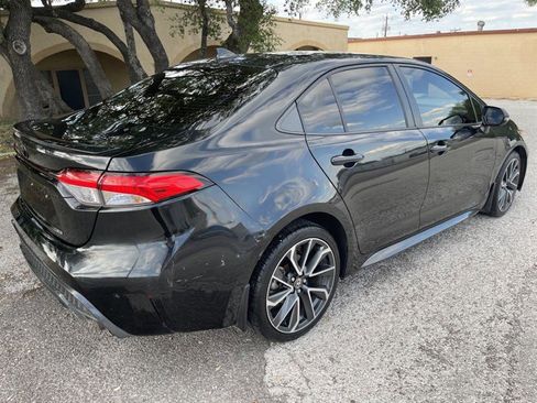 Used 2022 Toyota Corolla SE FWD image 7