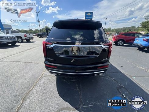Certified 2025 Cadillac XT6 Premium Luxury image 32