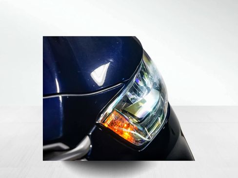 Used 2020 Toyota Highlander XLE image 5