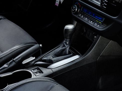 Used 2016 Toyota Corolla S FWD image 25