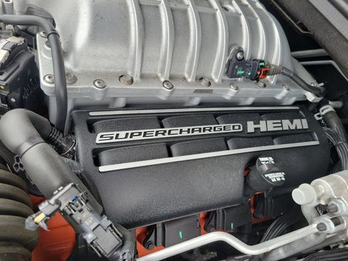 Used 2025 Dodge Durango SRT Hellcat AWD/4WD image 34