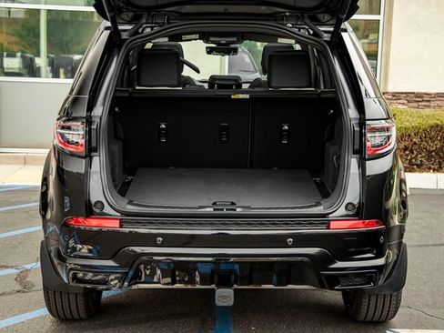 New 2026 Land Rover Discovery Sport Landmark AWD/4WD image 29