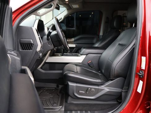 Used 2019 Ford F250 Lariat w/ Lariat Ultimate Package image 8