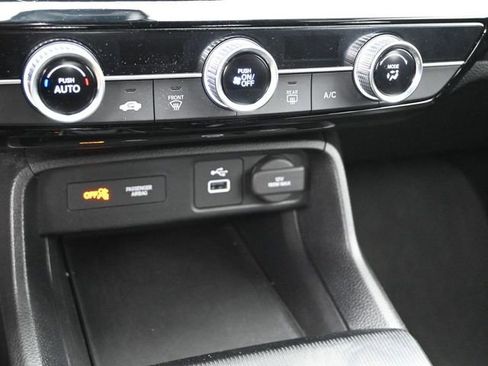 Used 2023 Honda Civic Sport image 21