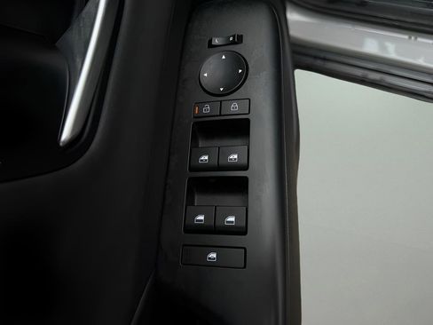 Certified 2024 Hyundai Kona Limited AWD/4WD image 18