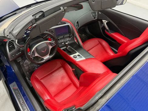 Used 2018 Chevrolet Corvette Grand Sport image 12