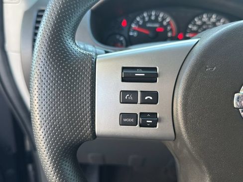 Used 2017 Nissan Frontier SV RWD image 14