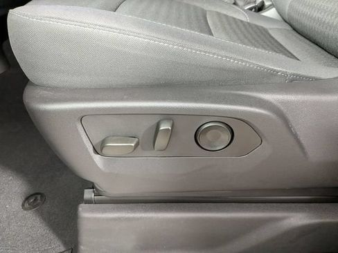 Used 2024 Chevrolet Silverado 1500 LT AWD/4WD image 15